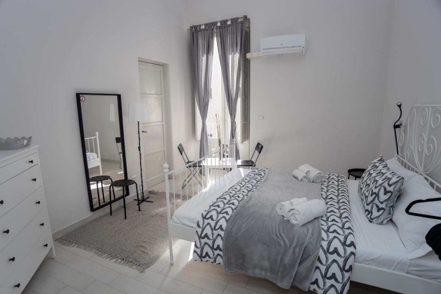 Shr-Sicily Holiday Rooms Katanya Dış mekan fotoğraf
